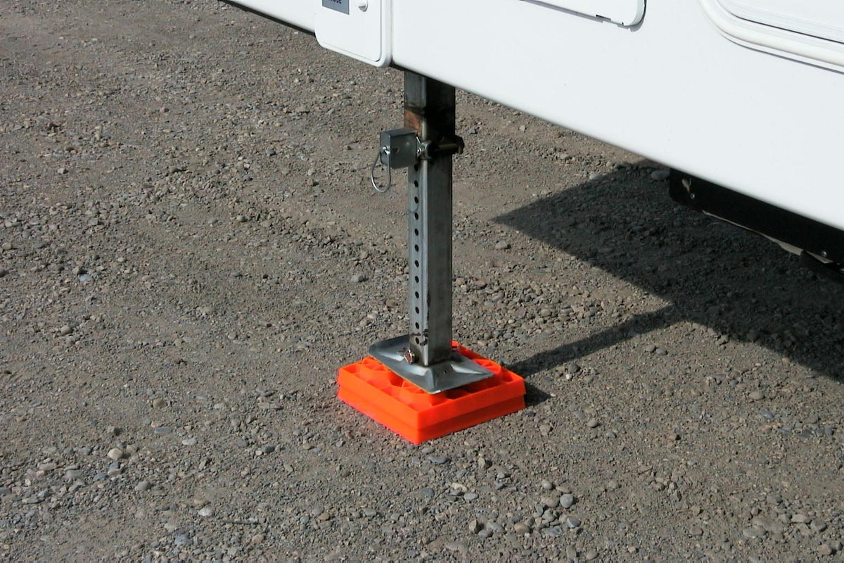 Tri-Lynx Leveling Block, 8-1/2 in Length x 8-1/2 in Width x 1-1/2 in Height, Set Of 10 - 00015