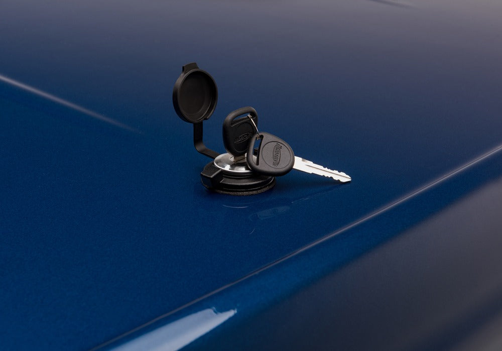 UnderCover One-Piece Hard Tonneau Covers UC2206L-AZ product image 5