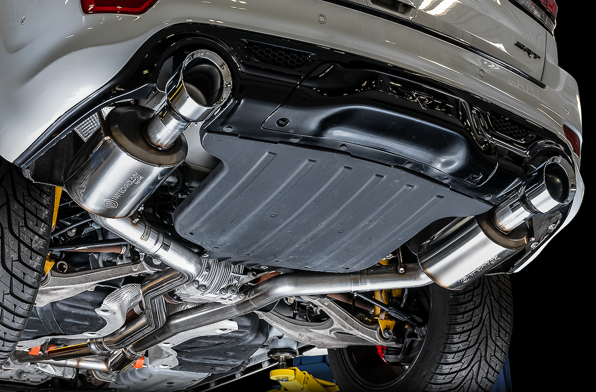 AWE Tuning Exhaust System Kit 3015-32123 product image 7