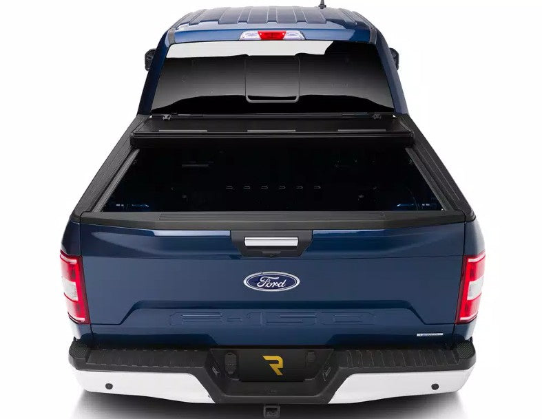 BAK Hard Folding Tonneau Covers 1126226 product image 8