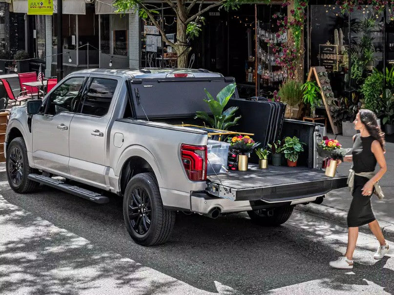 BAK Hard Folding Tonneau Covers 448352 product image 8