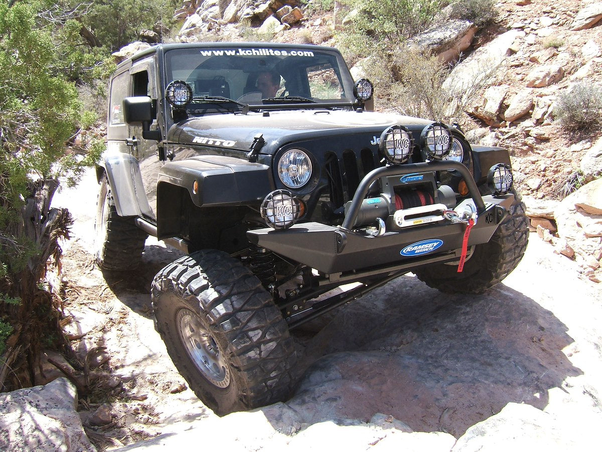 KC HiLiTES Driving/Fog Light Grille, For Daylighter And SlimLite Series, 6 in Round Bar Style, White KC Logo On Black - 7210