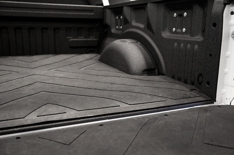 Dee Zee Bed Mat, Black - DZ77009