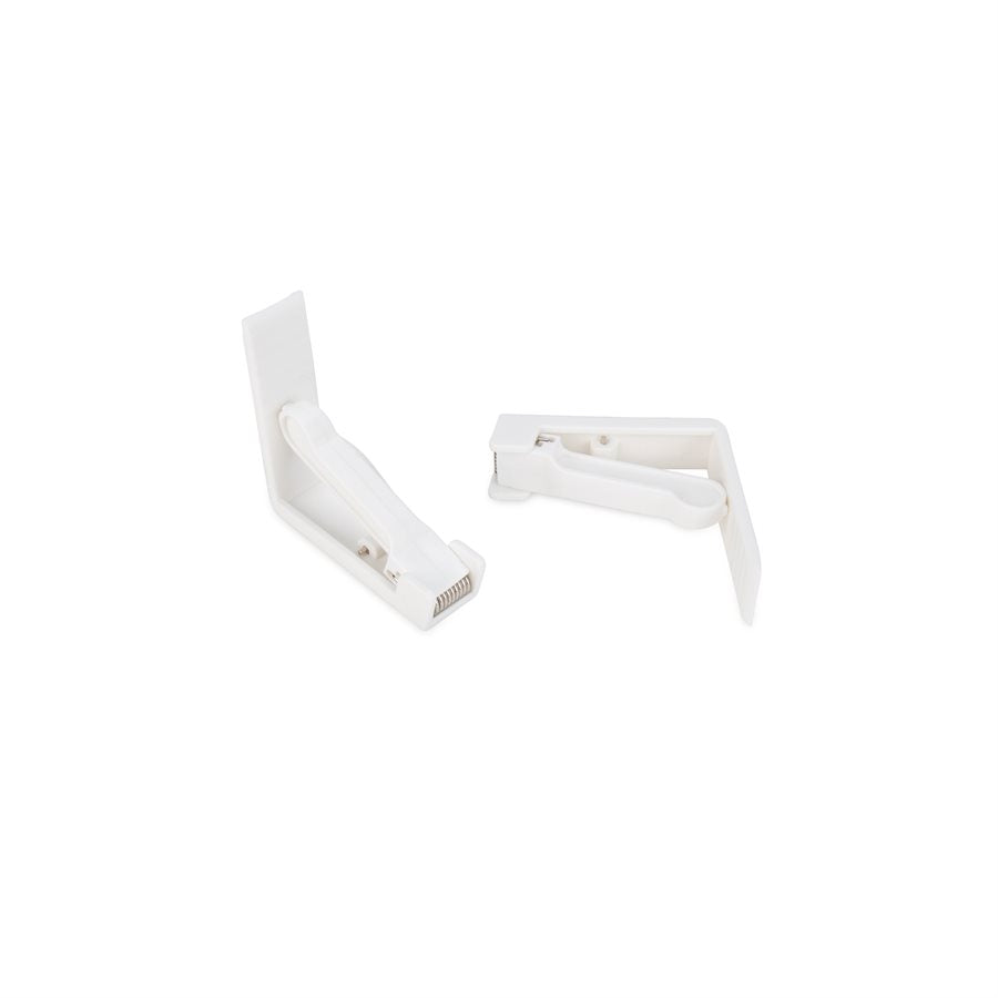 Camco Tablecloth Clamp, For Tables Up To 1-1/2 in Thick, White, Package of 4, Set of 4 - 51077