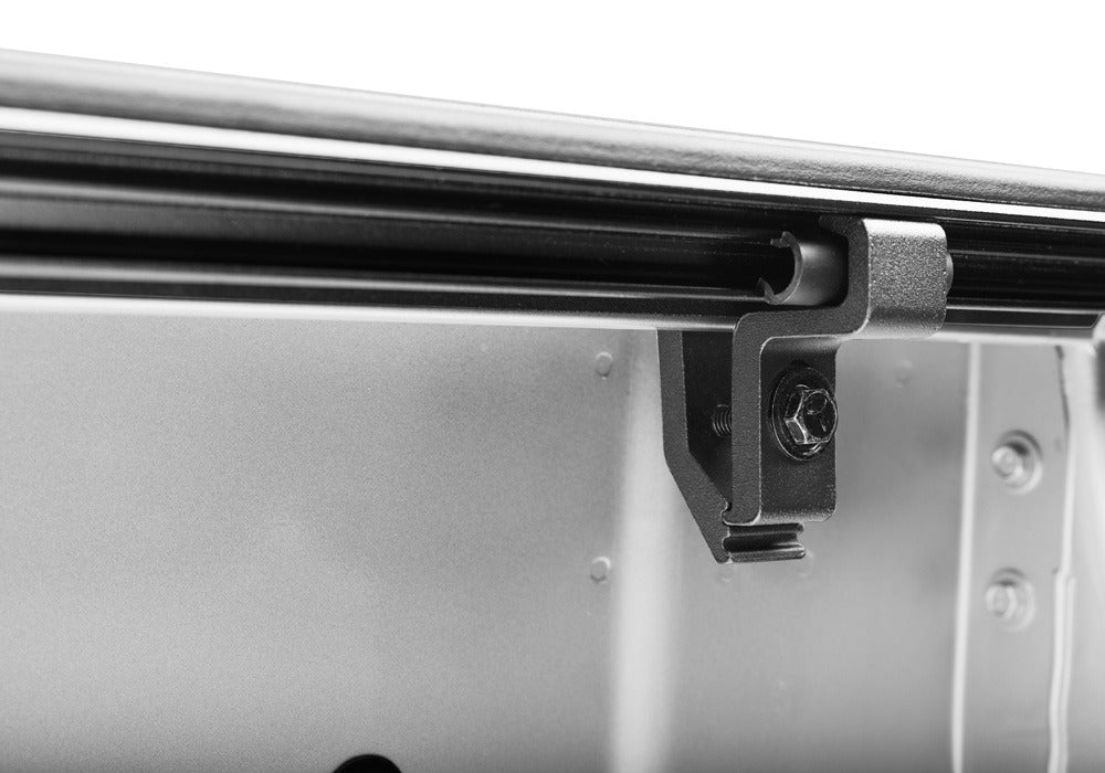 UnderCover Hard Folding Tonneau Covers FX51020 product image 5