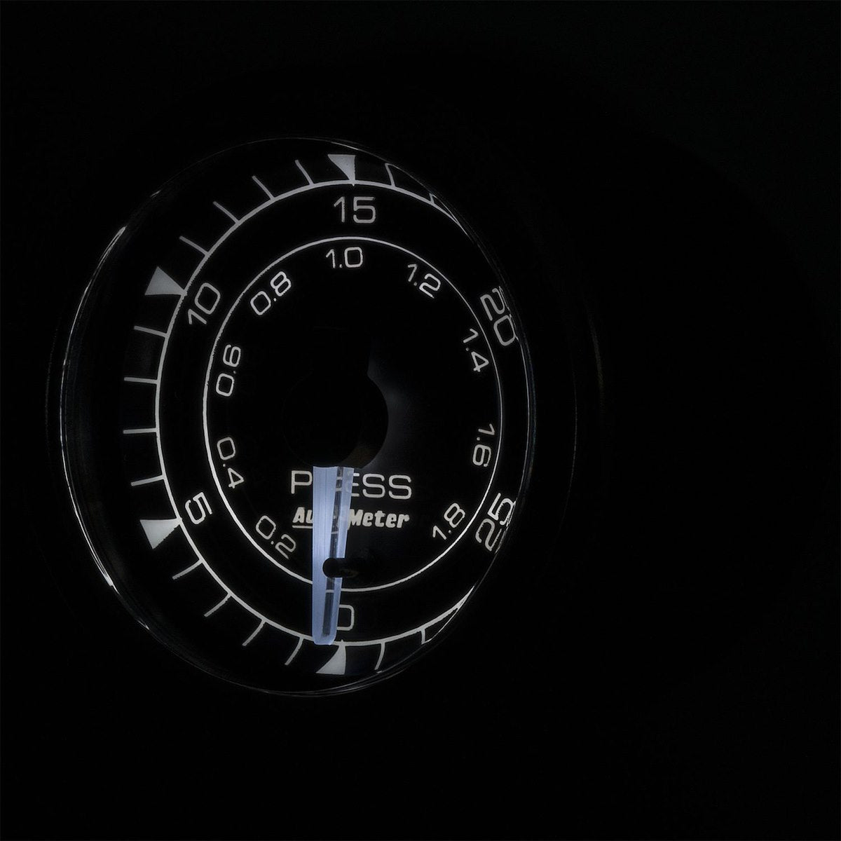 AutoMeter Fuel Pressure Gauge 8164 product image 4