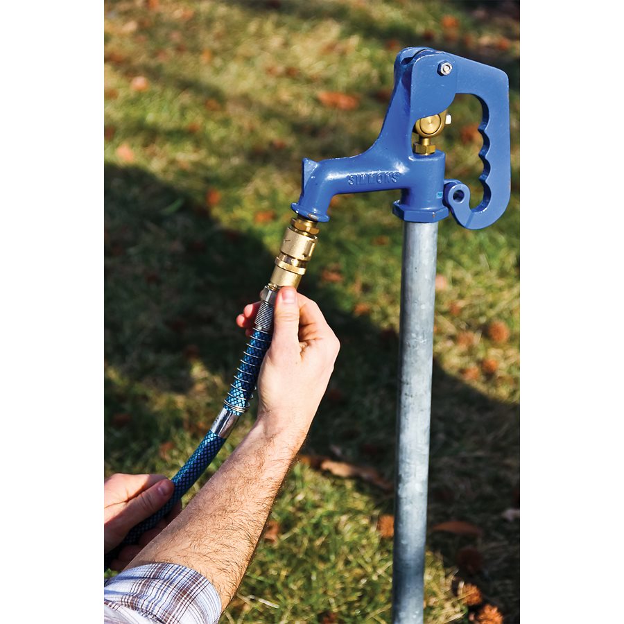 Camco Fresh Water Hose, 5/8 in Internal Diameter, 25 ft Length, 100 PSI Working Pressure - 22833