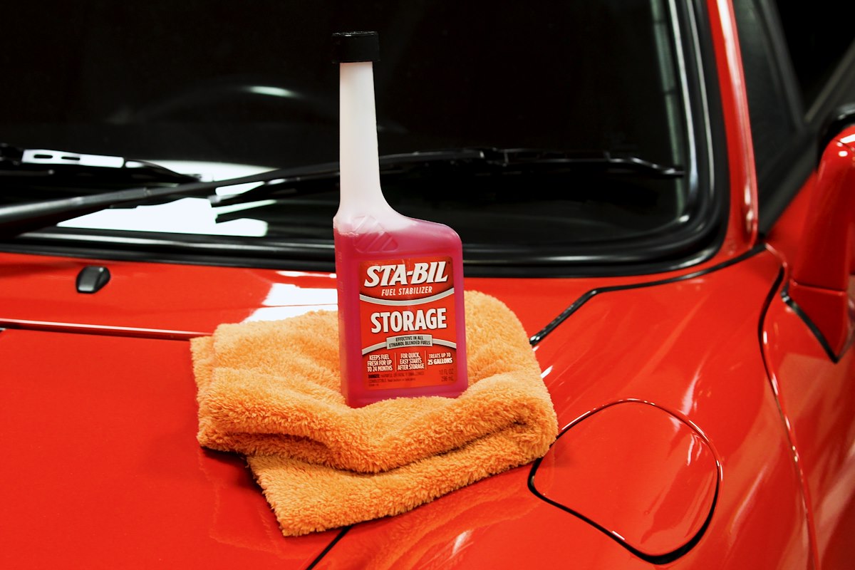 Sta-Bil Fuel Additive, Treats Up To 25 gal, 10 oz Bottle - 22206