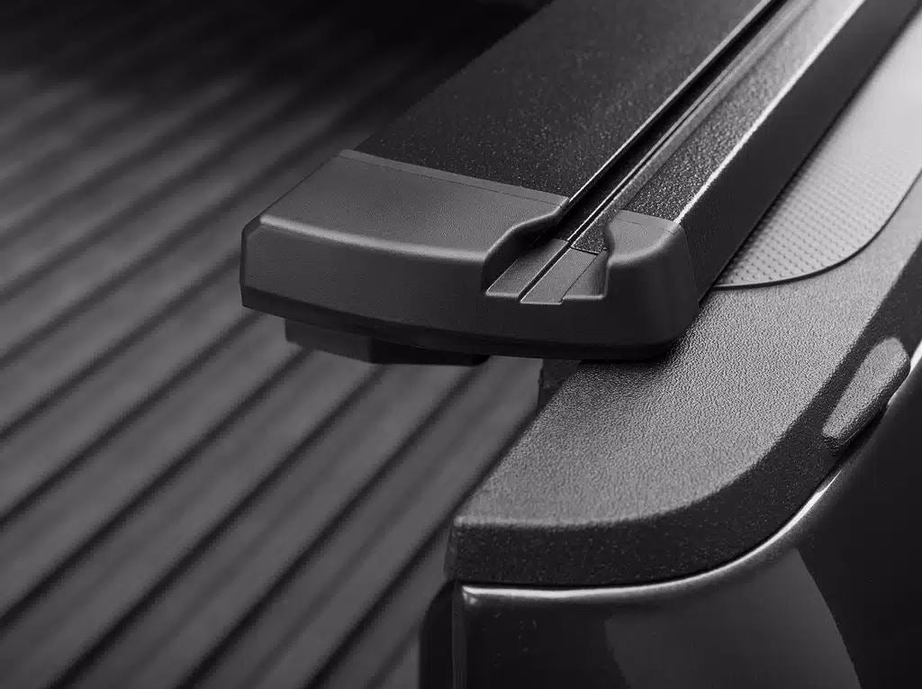 Retrax Retractable Tonneau Covers EQ0378-1 product image 13