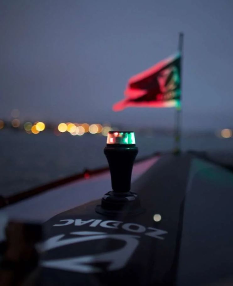 Railblaza Navigation Light, For Up To 36 ft Boats, 2.36 in Diameter x 5 in Height, Red/Green LED - 02-5005-11