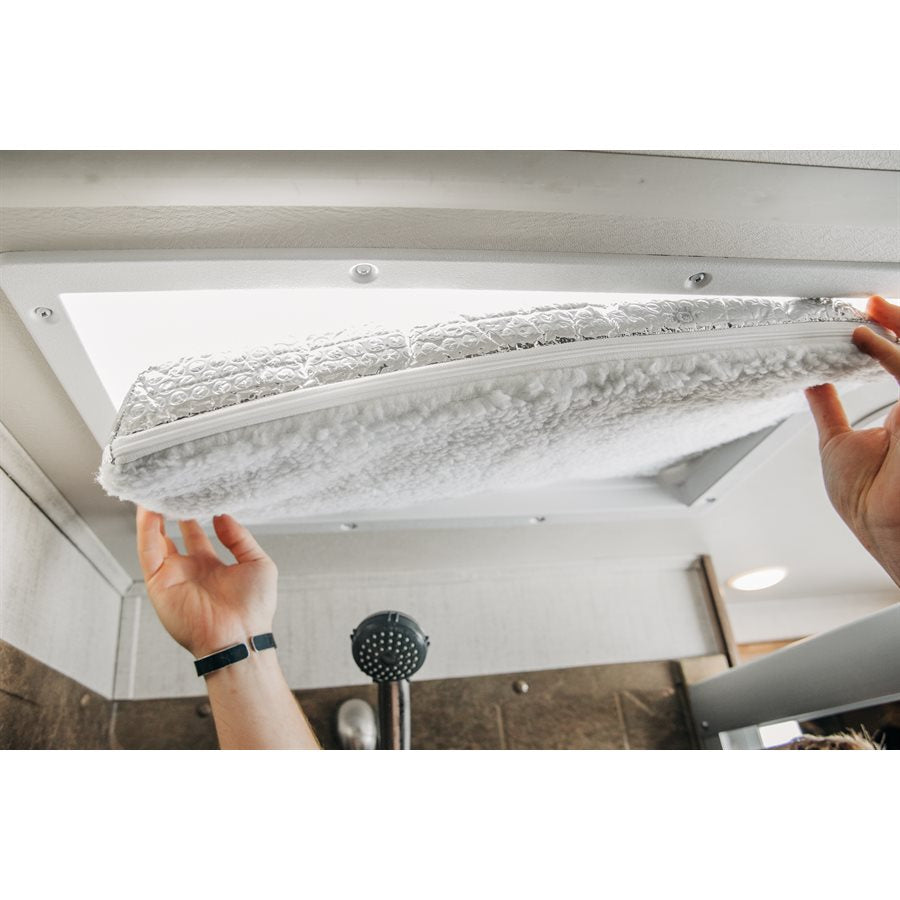 Camco Roof Vent Insulation, For 14 in x 22 in Skylight Vents, 4-1/2 in Foam With Reflective Backing, With 2 Adjustable Straps - 45197