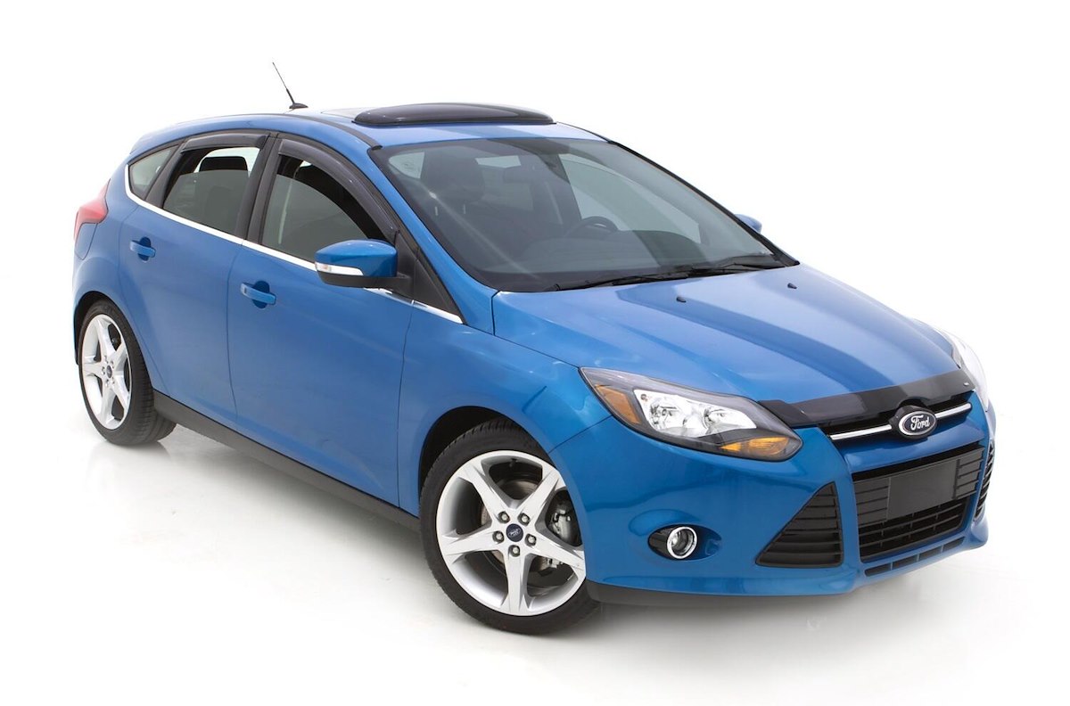 AVS Sunroof Wind Deflectors 77003 product image 2