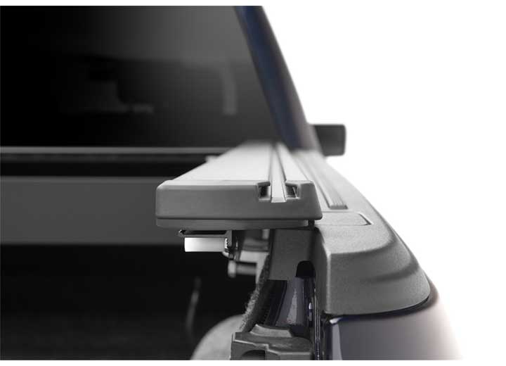 Retrax PRO XR Manual Retractable Tonneau Cover with T-Slot Rails for 2021-2026 Ford F-150 with 6'7" Bed - T-80379 - image 12