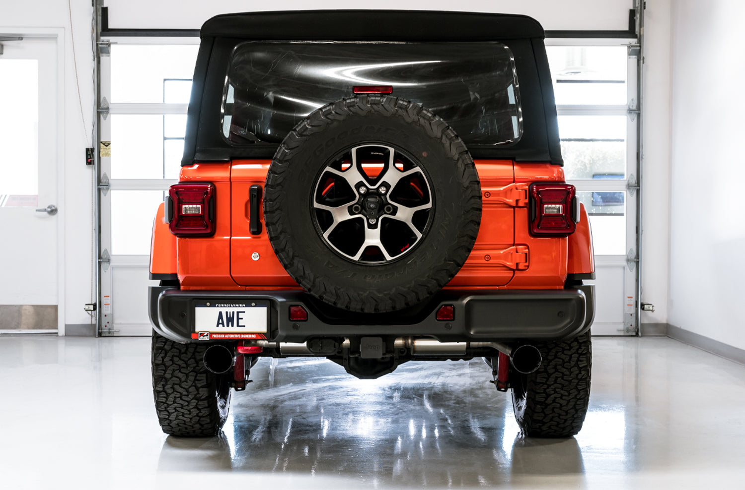 AWE Tuning Exhaust System Kit 3015-33001 product image 4