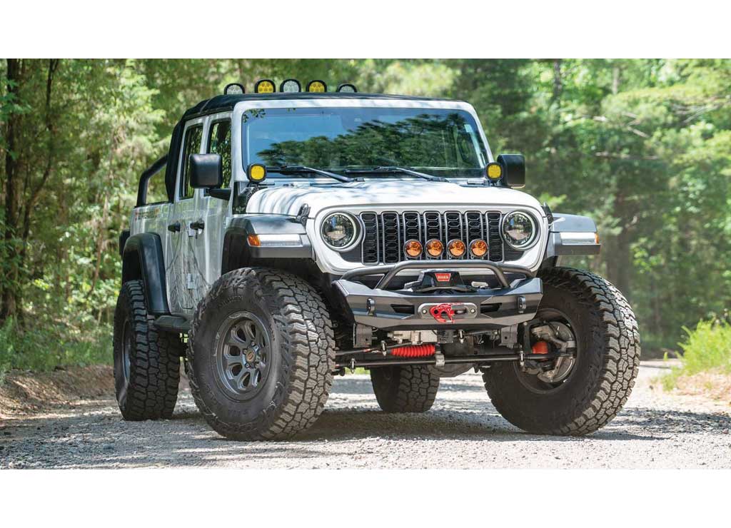 Fab Fours JL/JT Premium Front Ghost Stubby Bumper With Pre-Runner Guard Matte for 2018-2026 Jeep Wrangler - JL24-B5152-1 - image 2